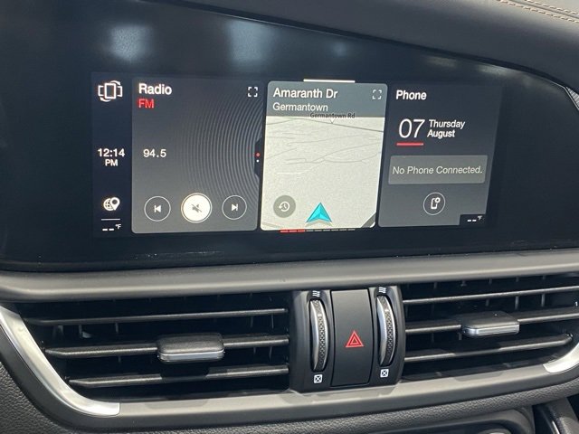 New 2025 Alfa Romeo Giulia AWD w/ Driving Assist Package image 29