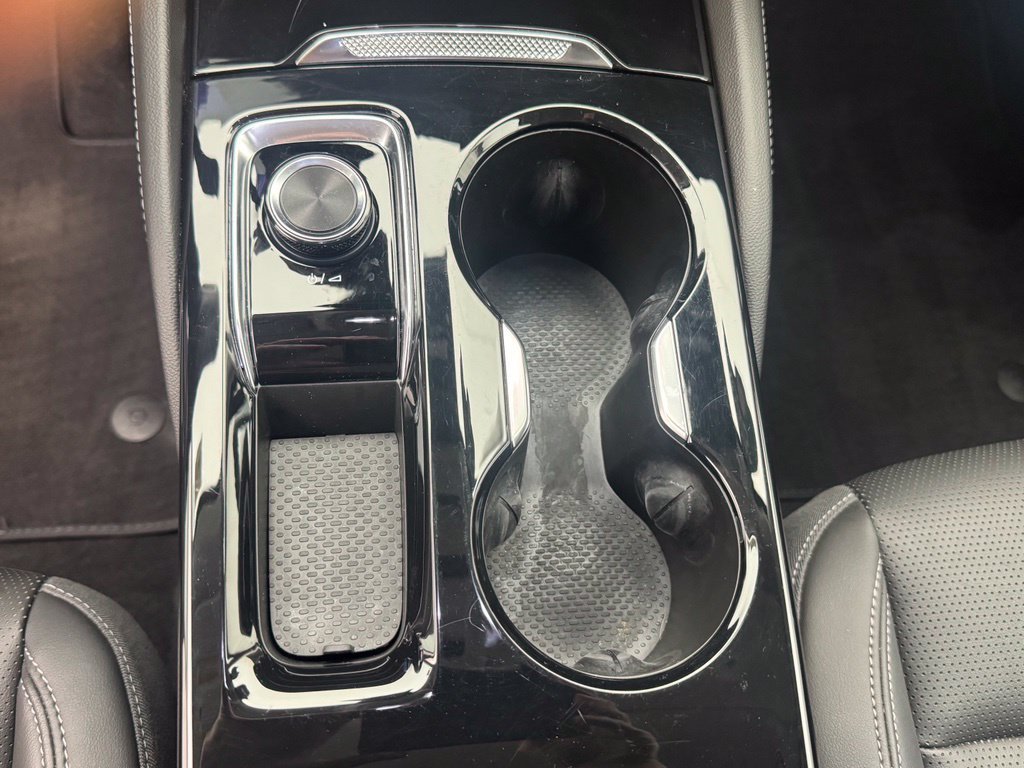 Used 2024 Buick Envision Preferred AWD/4WD image 18