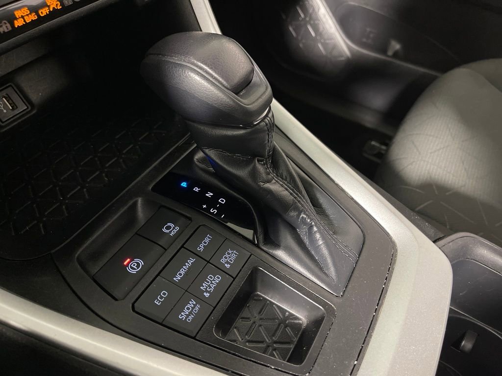 Certified 2023 Toyota RAV4 XLE image 22