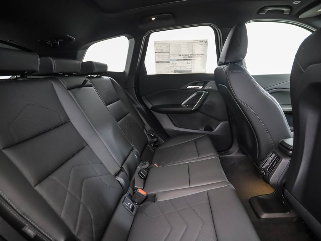 Used 2026 BMW X1 xDrive28i w/ Technology Package image 26