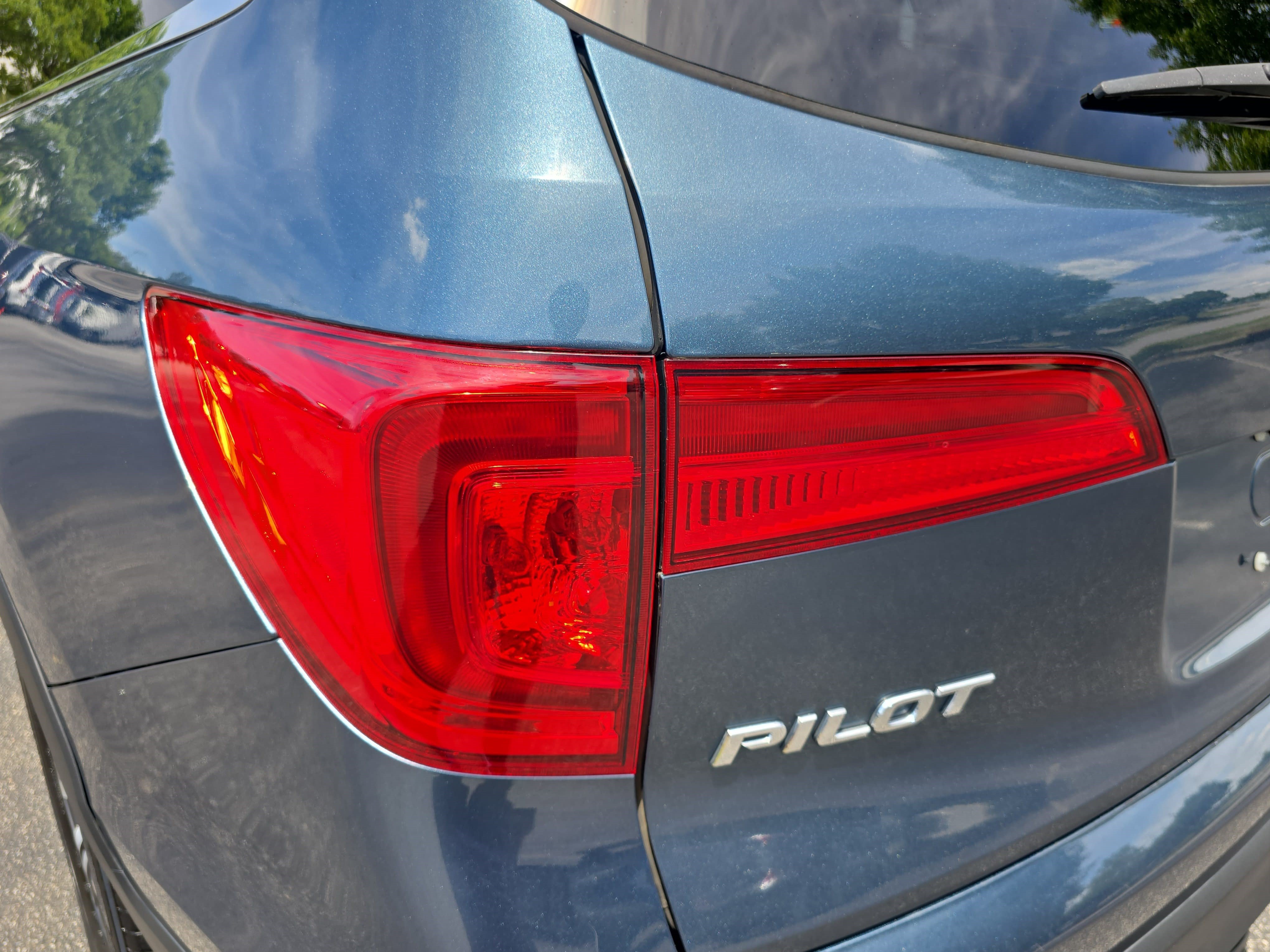 Used 2018 Honda Pilot EX-L image 36