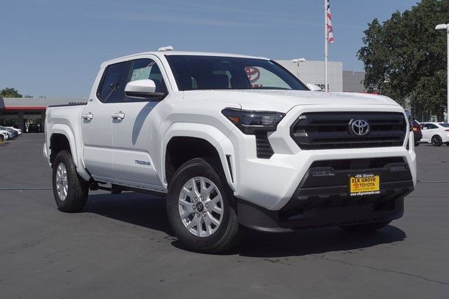New 2025 Toyota Tacoma SR5 image 2