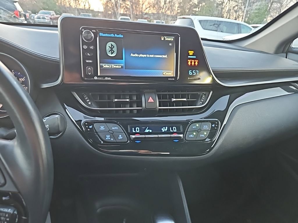 Used 2018 Toyota C-HR XLE image 19