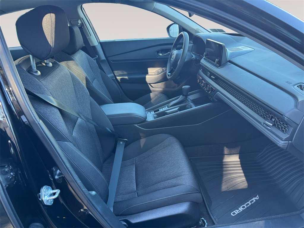 Used 2023 Honda Accord EX image 15