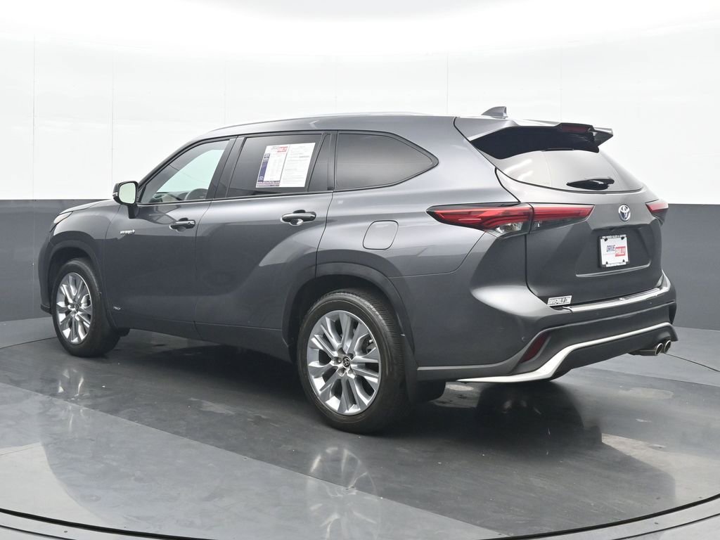 Used 2021 Toyota Highlander Limited AWD/4WD image 4