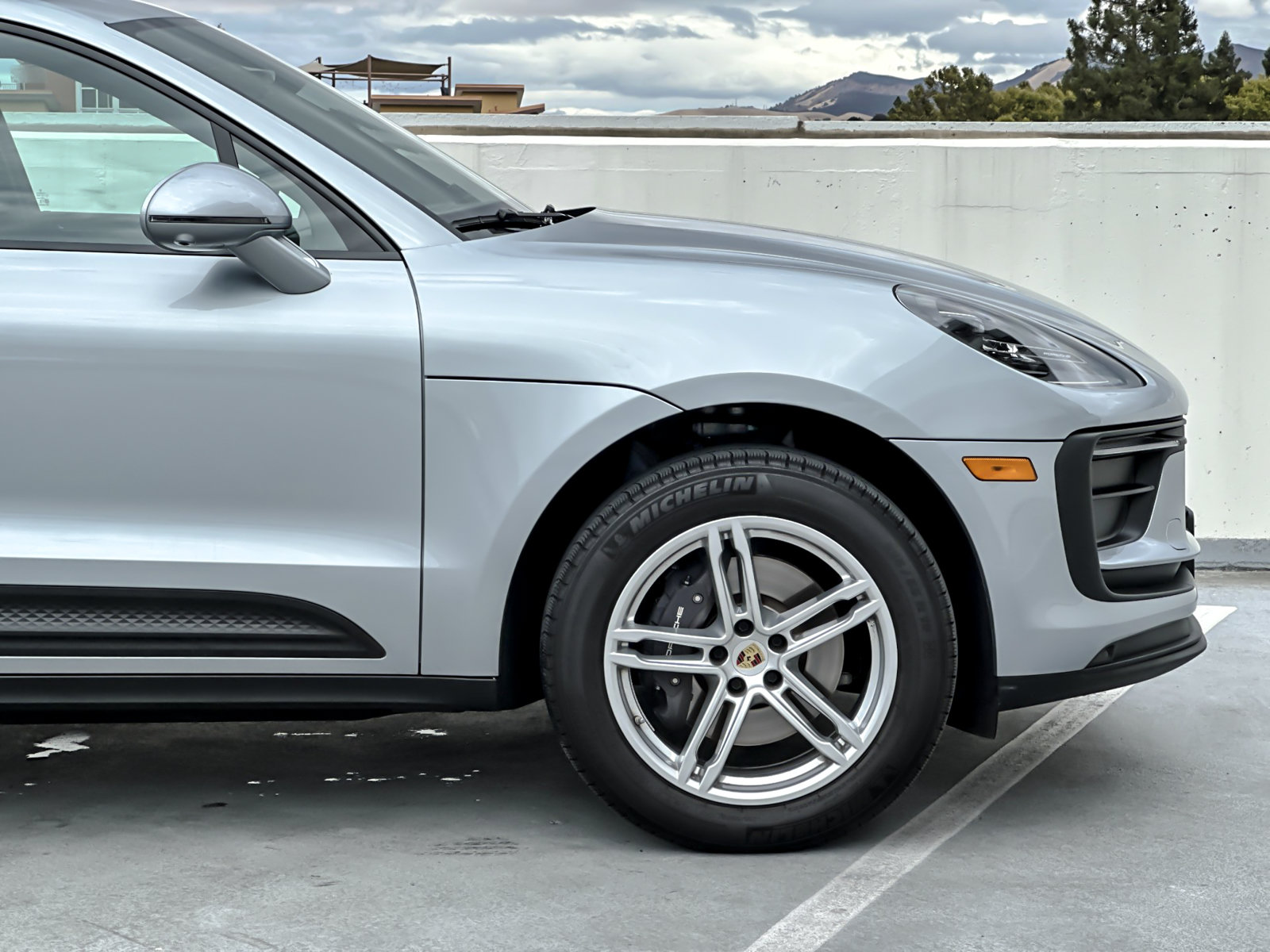 Certified 2026 Porsche Macan AWD/4WD image 29