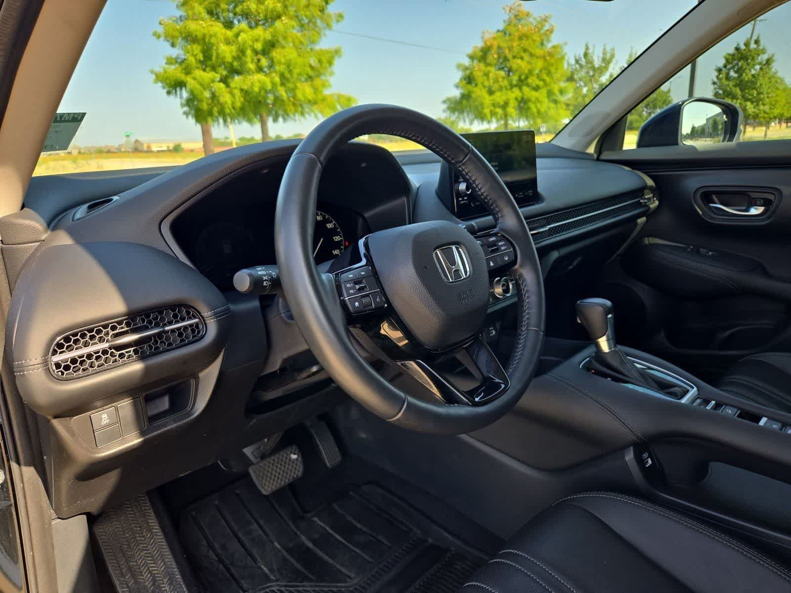 Used 2023 Honda HR-V EX-L video 2