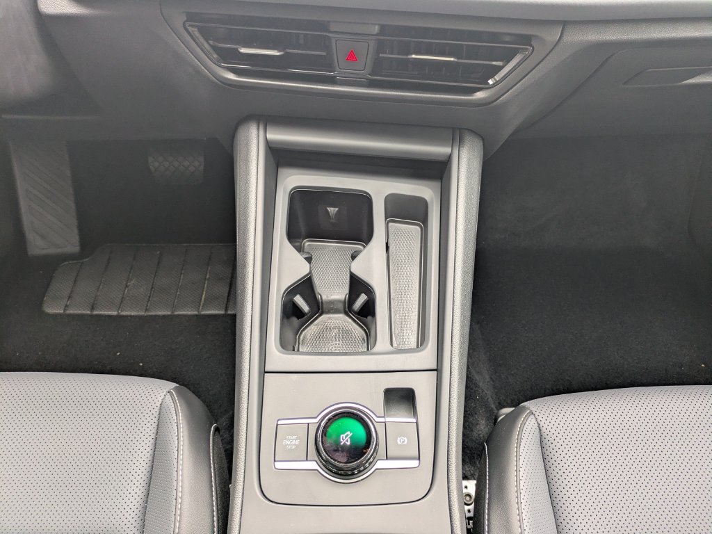 Certified 2025 Volkswagen Tiguan SE AWD/4WD image 19