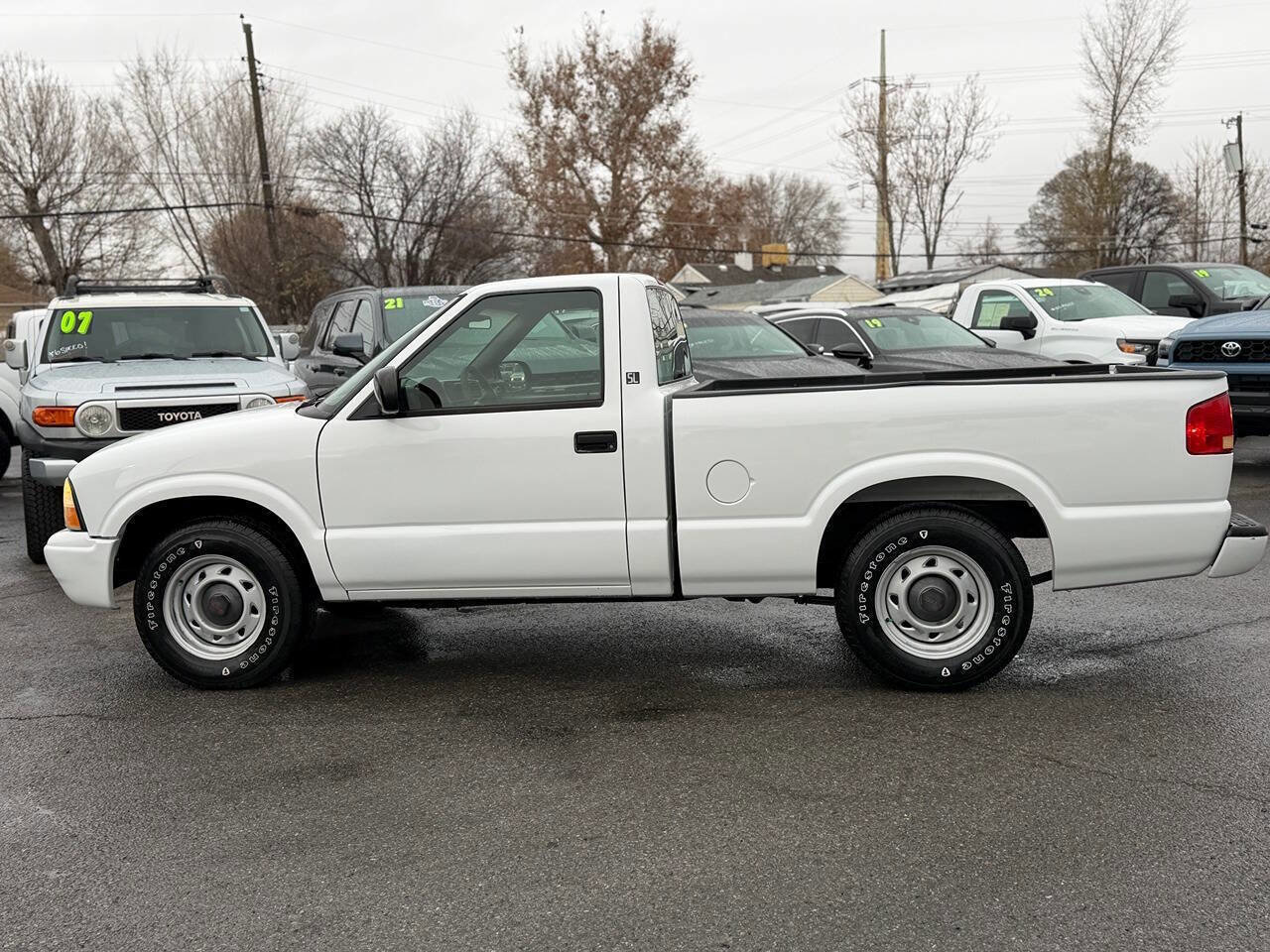 Used 2003 GMC Sonoma SL w/ Convenience Package image 7