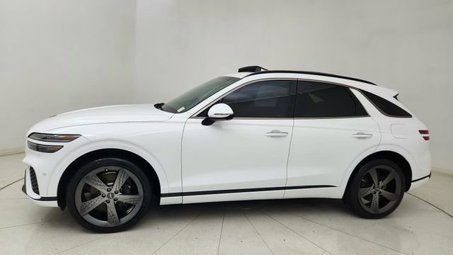 Used 2023 Genesis GV70 3.5T Sport w/ Sport Prestige Package AWD/4WD image 3
