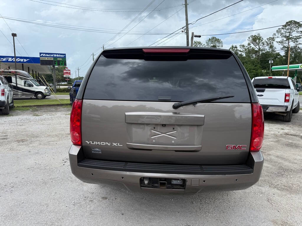 Used 2014 GMC Yukon XL SLT image 13