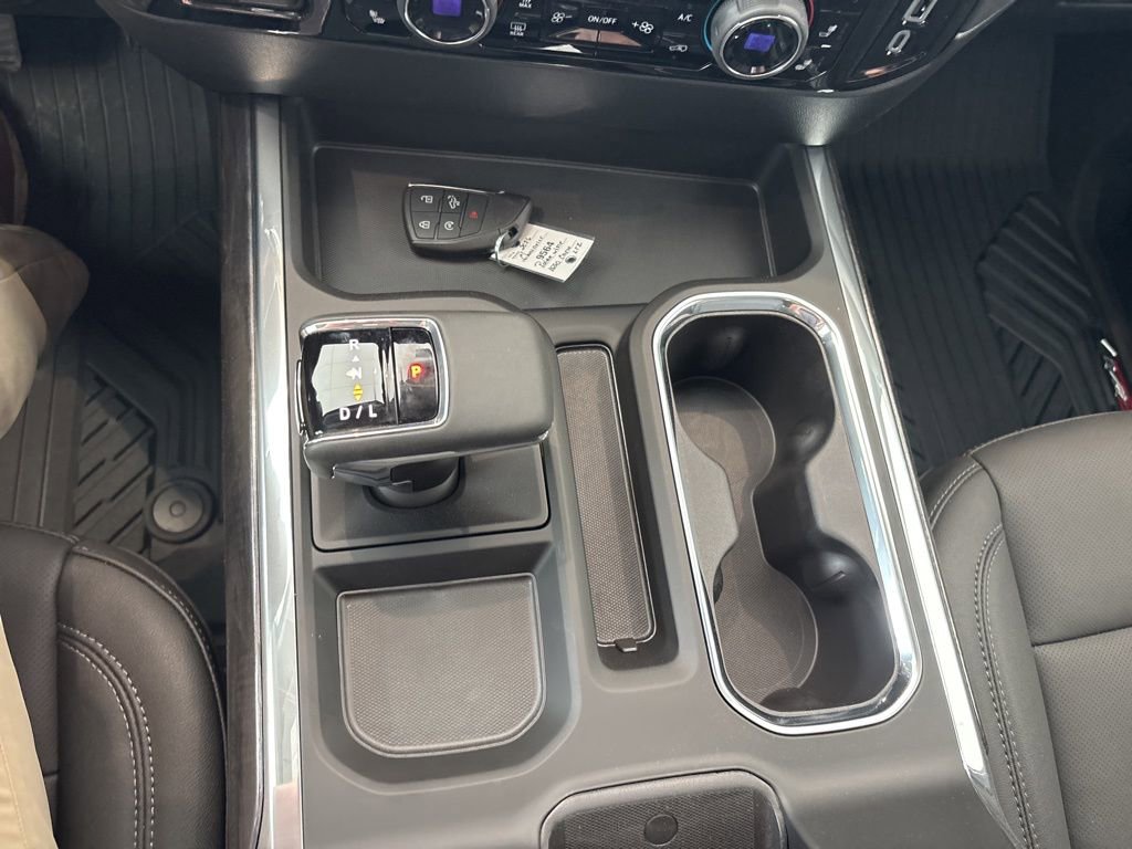 New 2026 Chevrolet Silverado 1500 LTZ w/ LTZ Premium Package AWD/4WD image 13