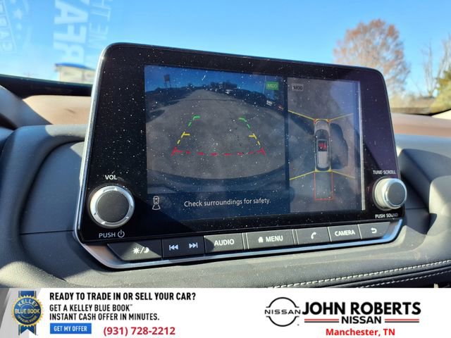 Used 2023 Nissan Rogue SL image 7