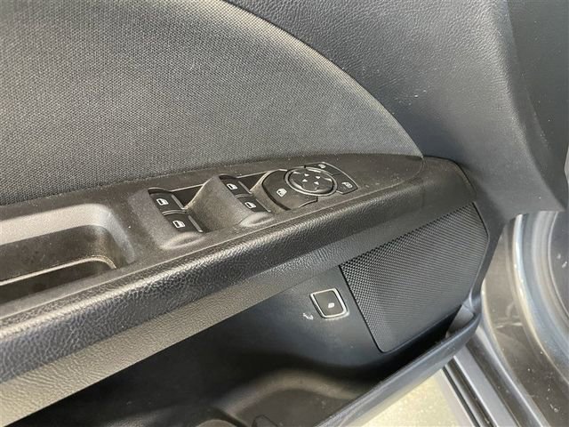 Used 2019 Ford Fusion SE image 16