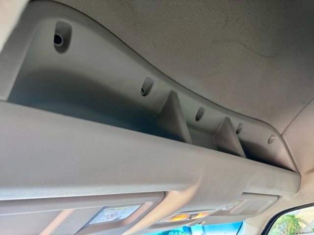 Used 2012 Nissan NV 2500 SV w/ Side Curtain Airbag Pkg image 19