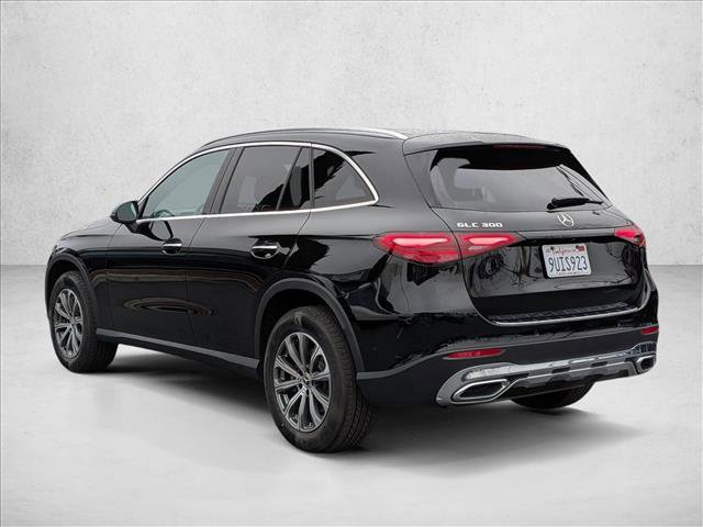 Certified 2025 Mercedes-Benz GLC 300 image 8