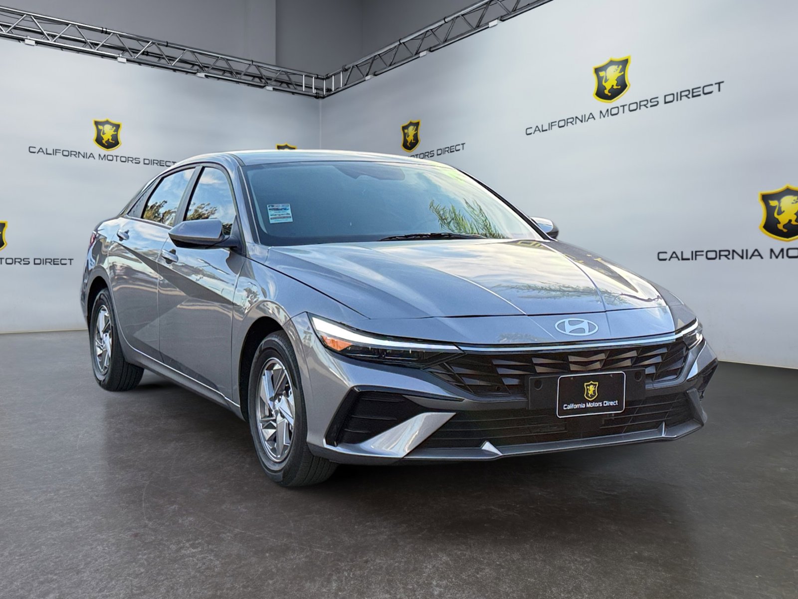 Used 2024 Hyundai Elantra SE image 7