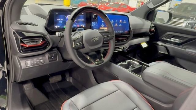 New 2025 Chevrolet Silverado EV RST AWD/4WD image 12