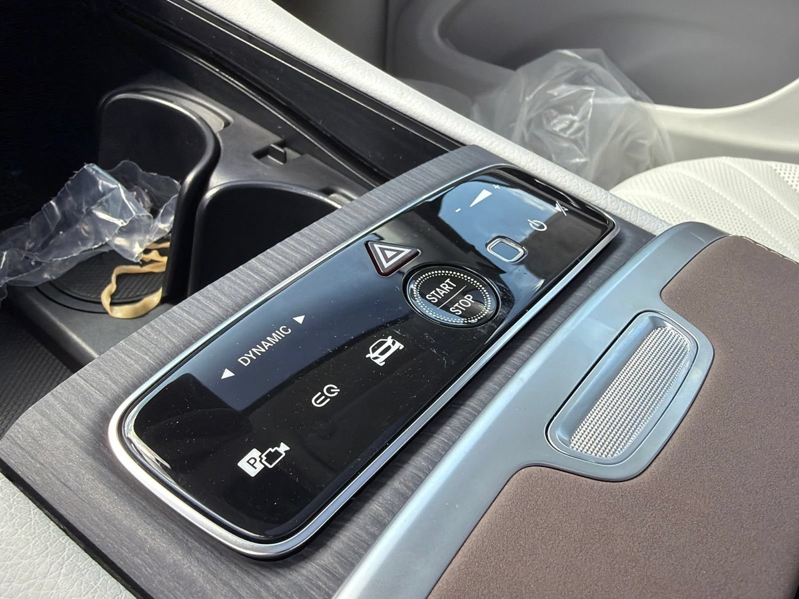 New 2027 Mercedes-Benz EQS 400 4MATIC SUV image 24