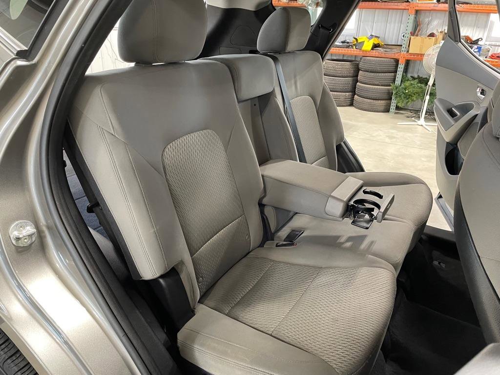 Used 2018 Hyundai Santa Fe Sport image 20