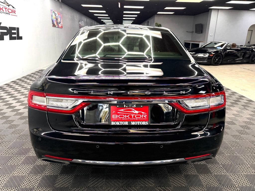 Used 2017 Lincoln Continental Select AWD/4WD image 13