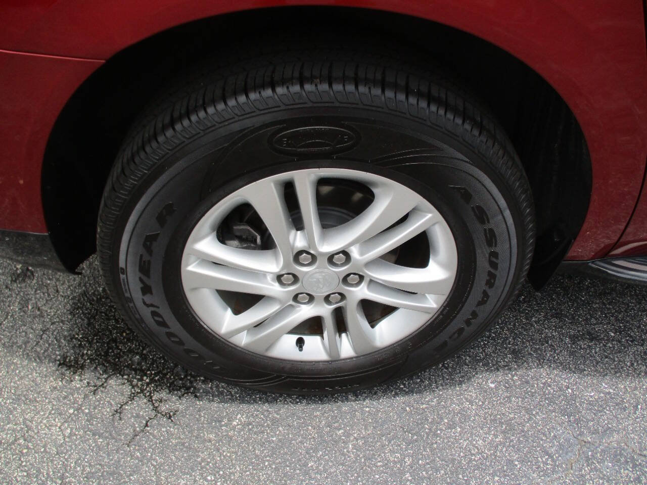 Used 2020 Buick Enclave Essence w/ LPO, Luxury Package FWD image 38