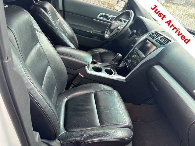 Used 2013 Ford Explorer XLT image 13