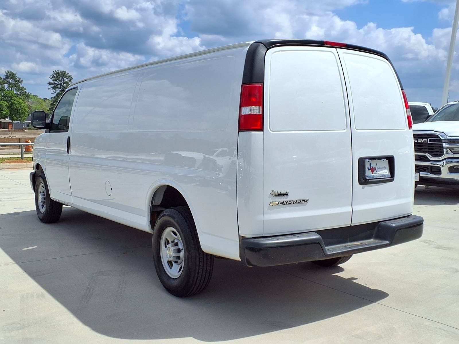 Used 2023 Chevrolet Express 2500 Extended w/ Driver Convenience Package RWD image 2