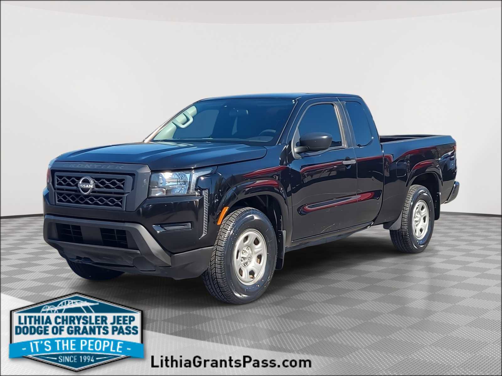 Used 2022 Nissan Frontier S w/ Technology Package