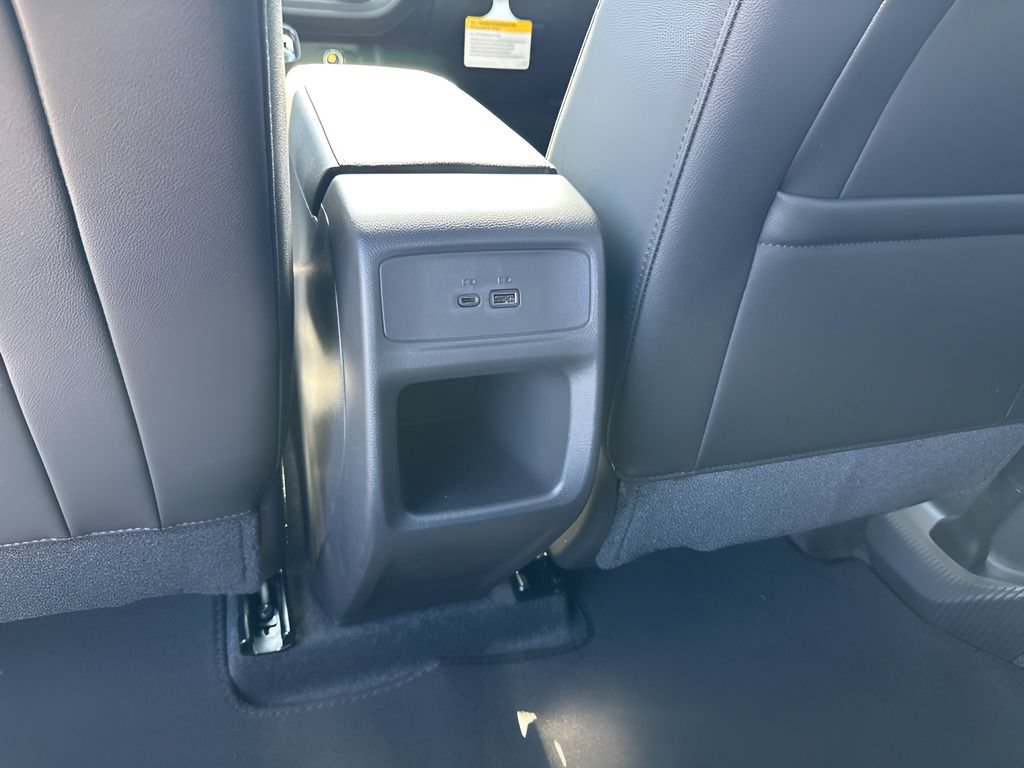New 2026 Buick Envista Sport Touring w/ Convenience I Package FWD image 25