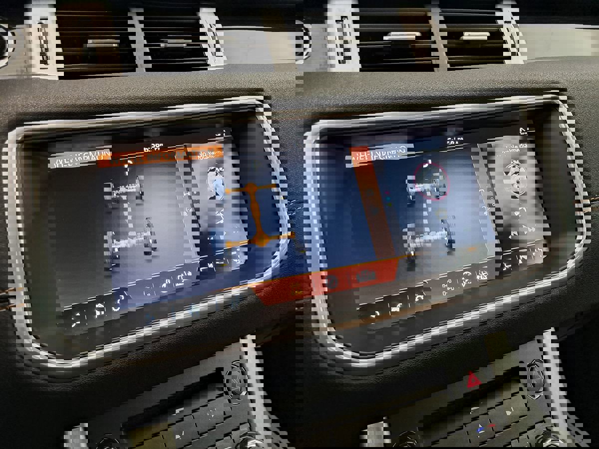 Used 2017 Land Rover Range Rover Evoque HSE Dynamic image 30