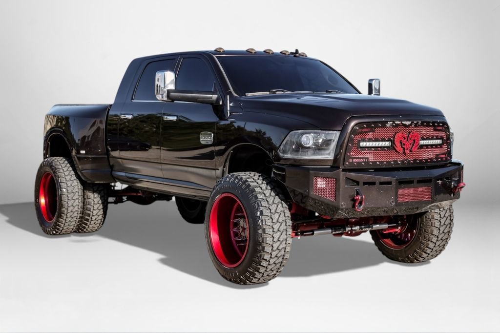 Used 2017 RAM 3500 Laramie Longhorn image 5