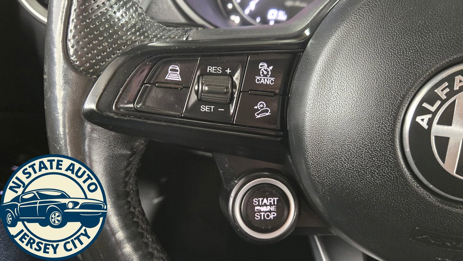 Used 2022 Alfa Romeo Stelvio Sprint image 13