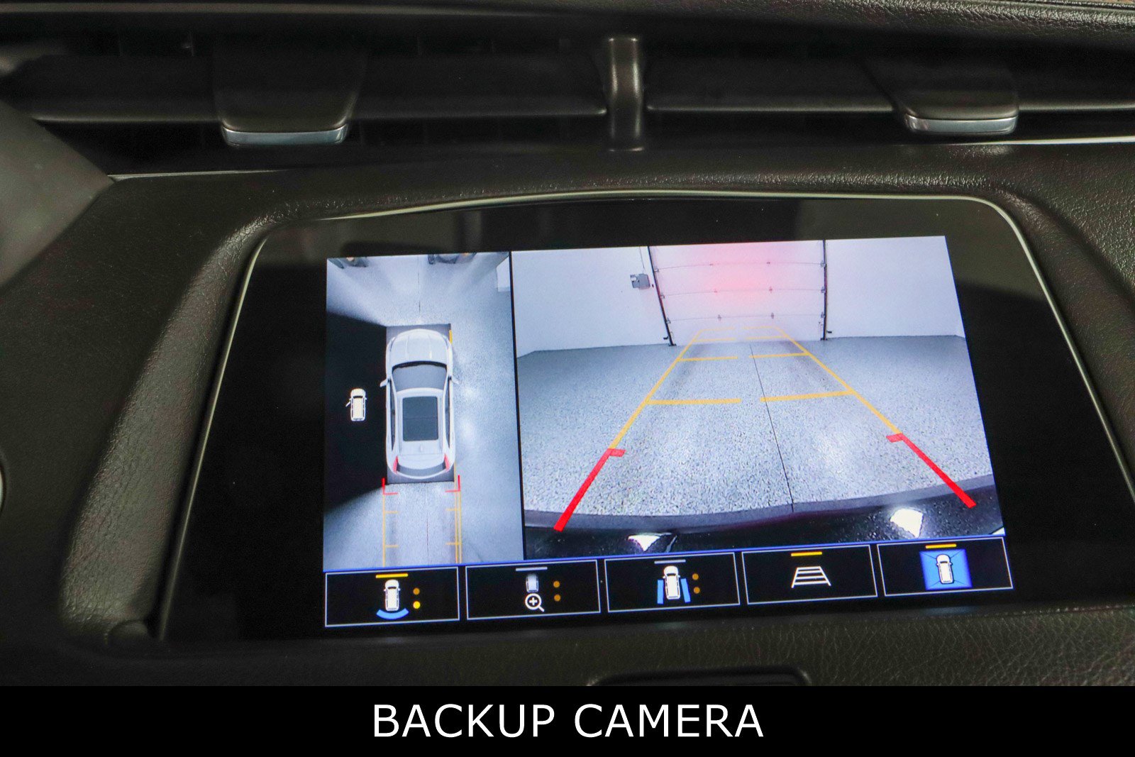 Used 2022 Cadillac XT4 Sport image 18