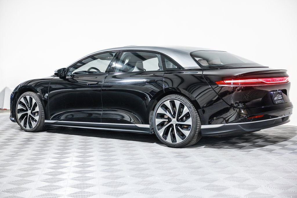 Used 2022 Lucid Air Grand Touring image 12