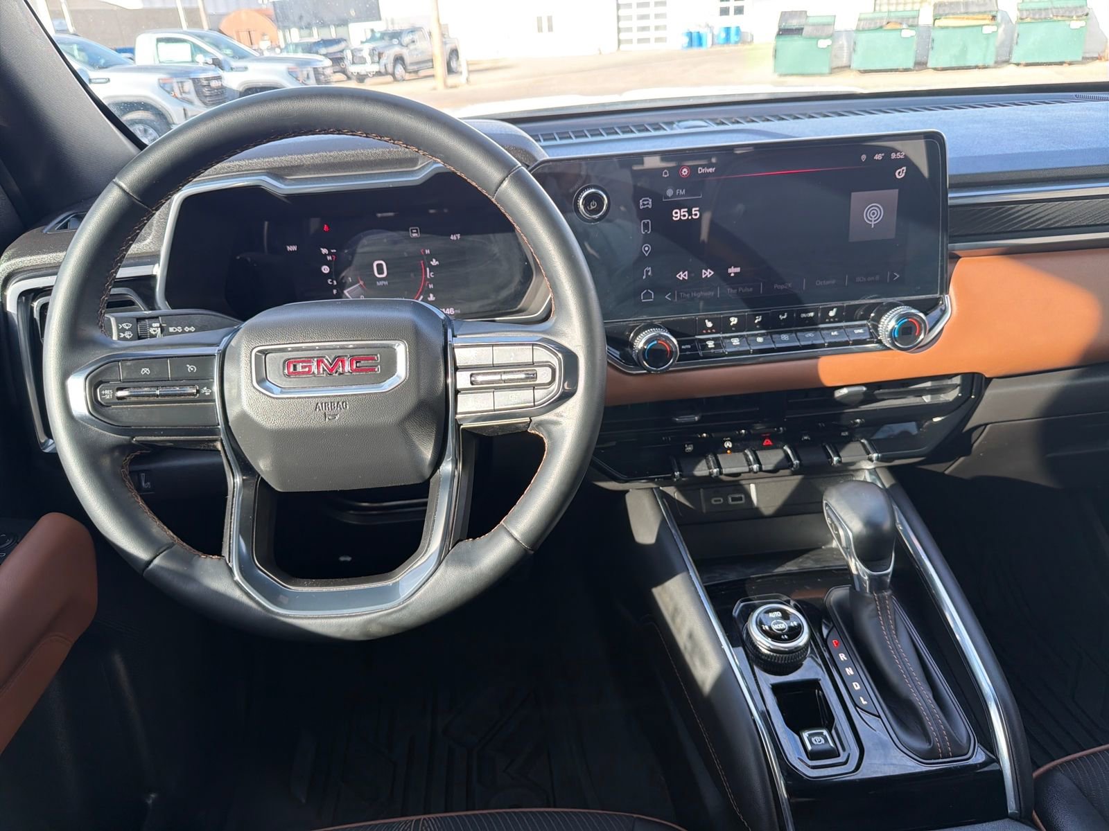 Used 2023 GMC Canyon AT4 image 25