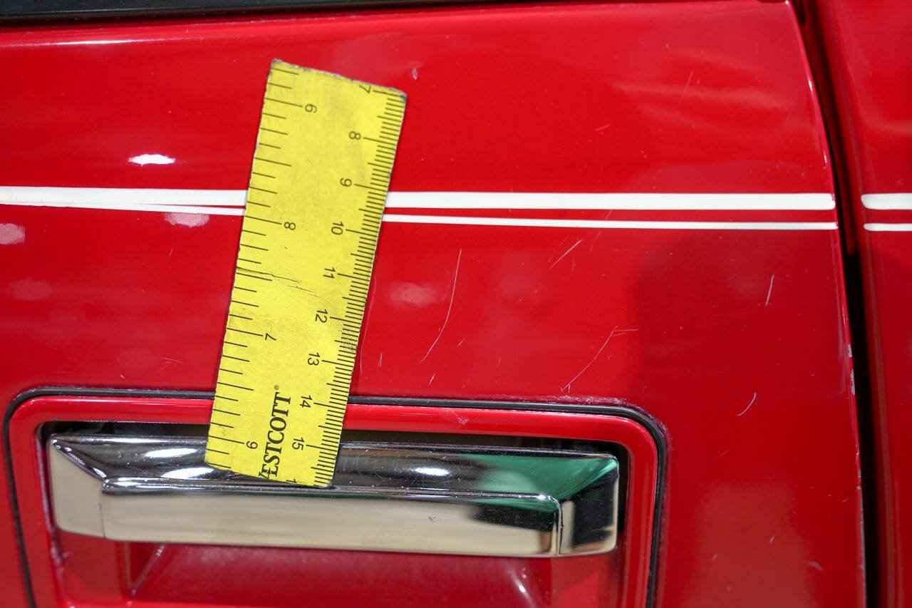 Used 1988 Buick Reatta Coupe FWD image 35