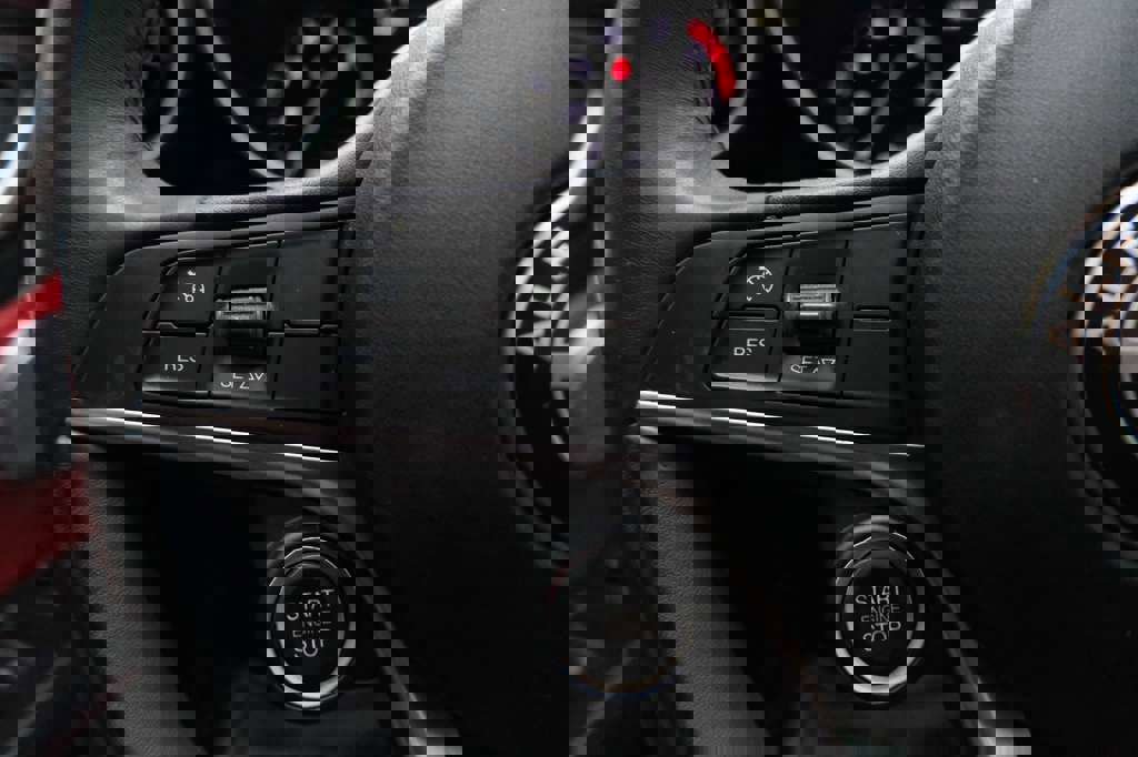 Used 2019 Alfa Romeo Giulia Ti w/ Quick Order Package 22Z Lusso image 36