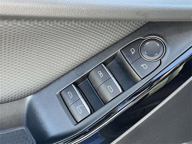 Used 2025 Chevrolet Equinox RS w/ Safety and Technology Package image 26