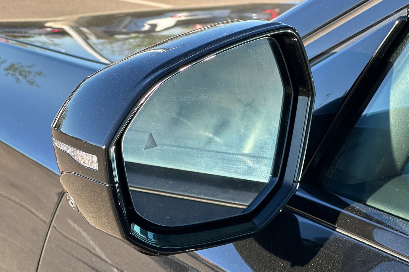 Used 2025 BMW 740i image 54