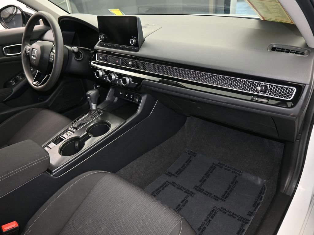 Used 2025 Honda Civic LX image 42