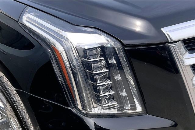 Used 2019 Cadillac Escalade Luxury image 29