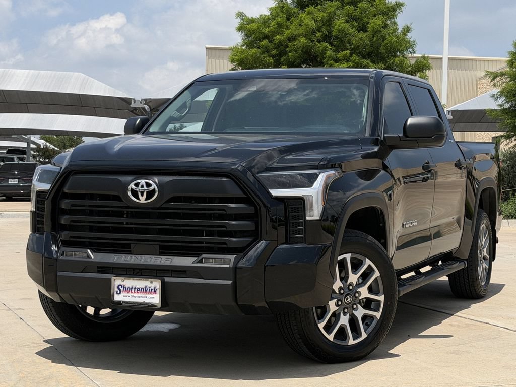 Used 2024 Toyota Tundra SR5 AWD/4WD image 2