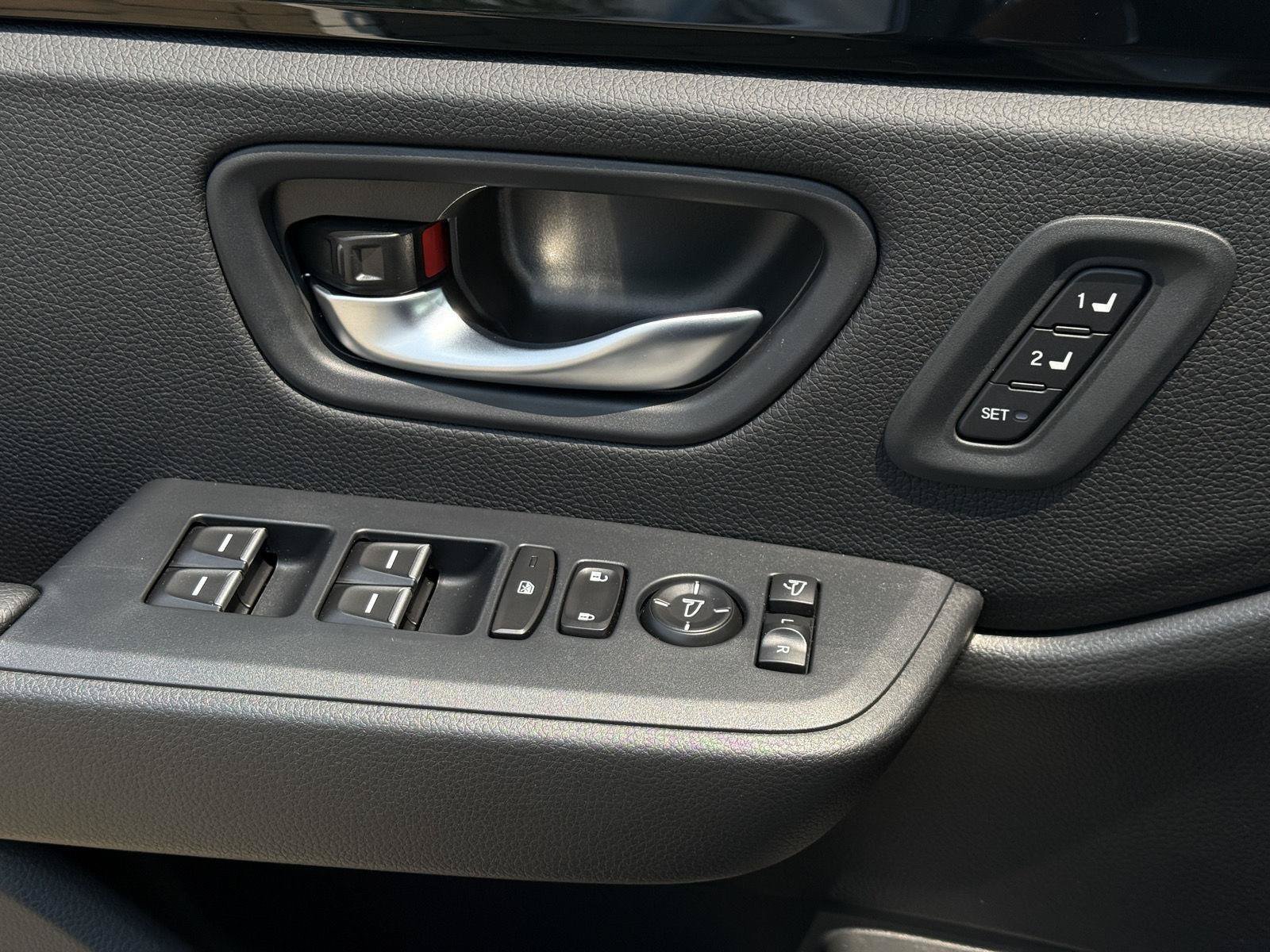 Used 2026 Honda Pilot TrailSport image 10