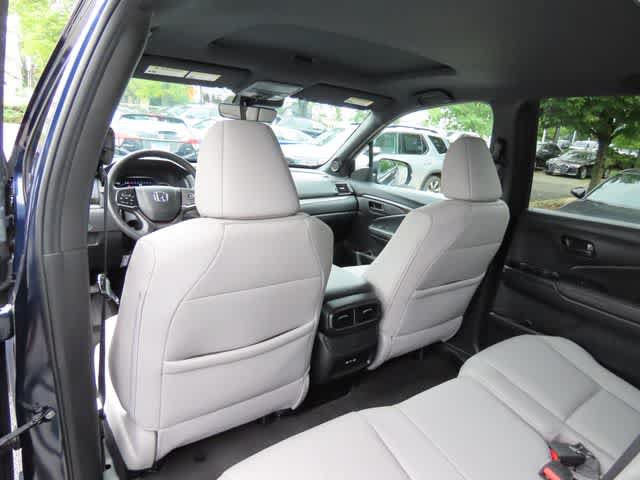 Certified 2024 Honda Passport EX-L image 13