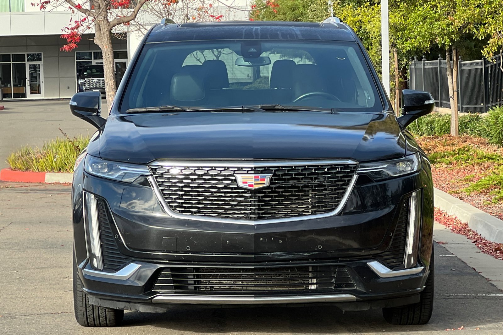 Used 2023 Cadillac XT6 Premium Luxury image 9