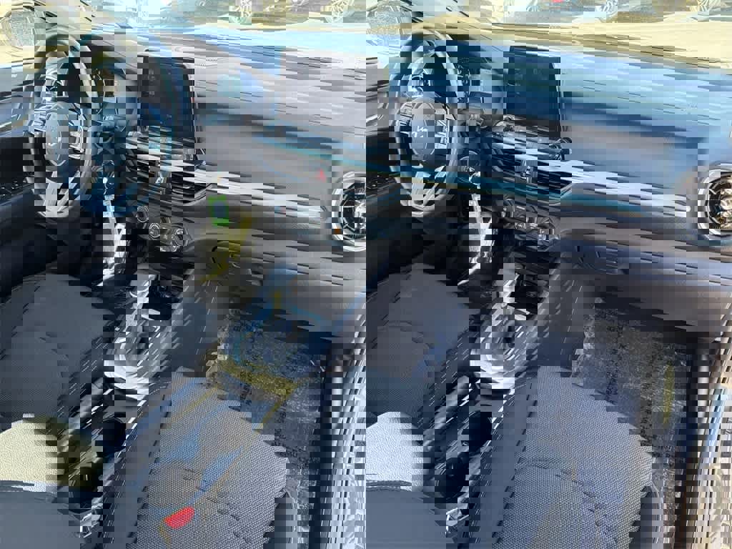 Used 2024 Kia Forte LXS image 40