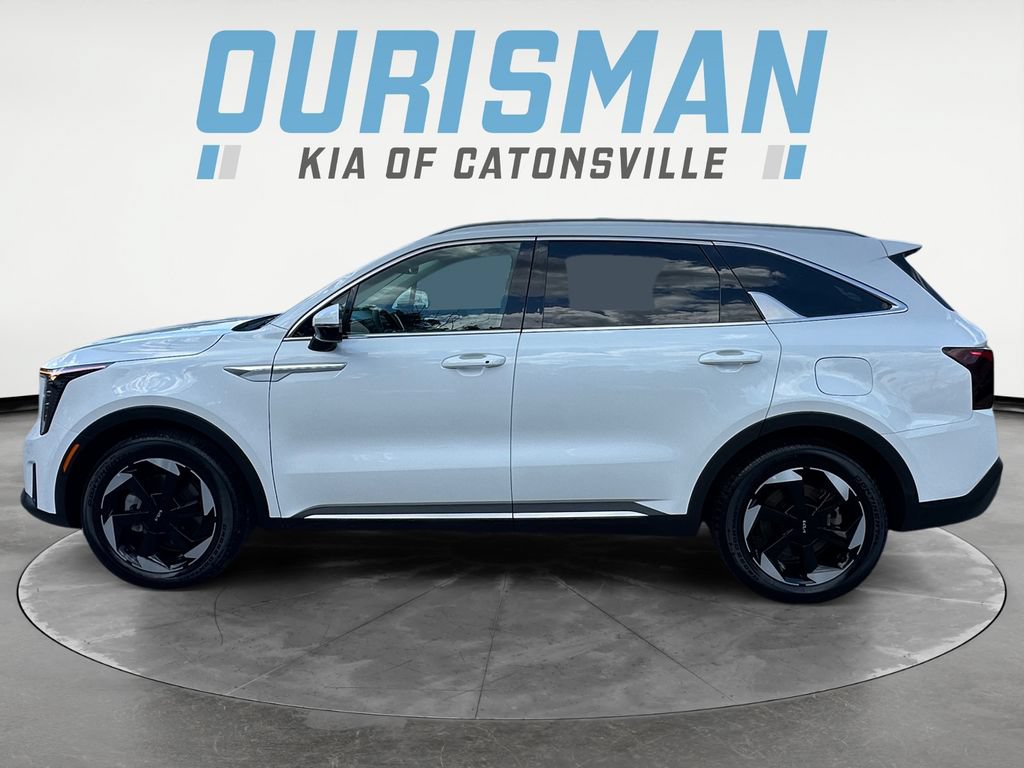 Used 2025 Kia Sorento EX AWD/4WD image 3