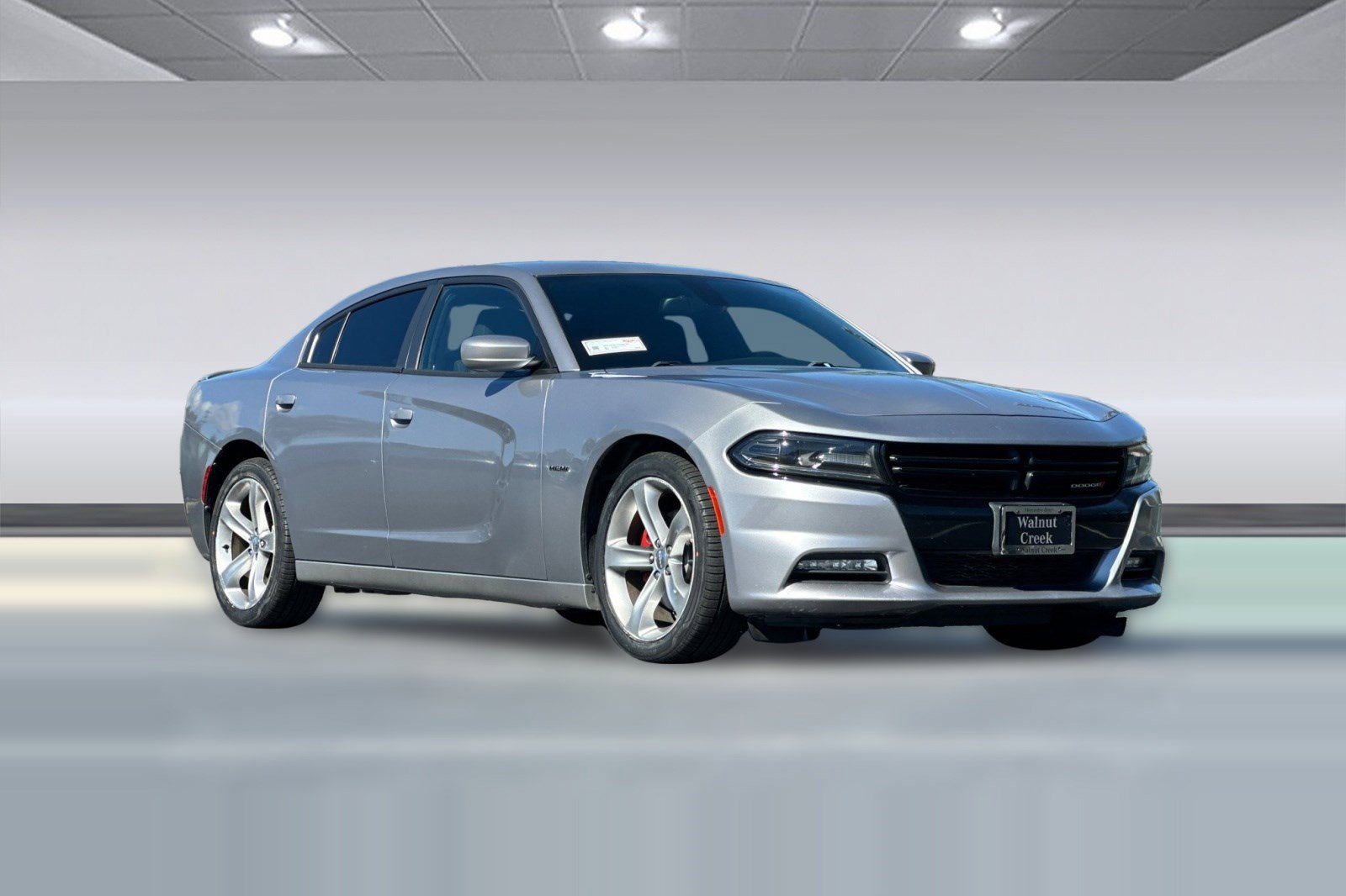 Used 2016 Dodge Charger R/T image 7