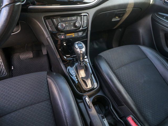 Used 2021 Buick Encore Preferred image 20